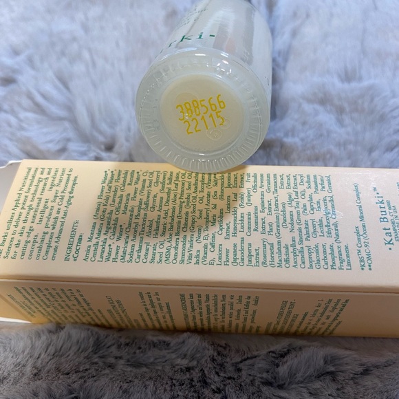 Kat Burki Nutrient C Eye Cream 15ml - Picture 3 of 4